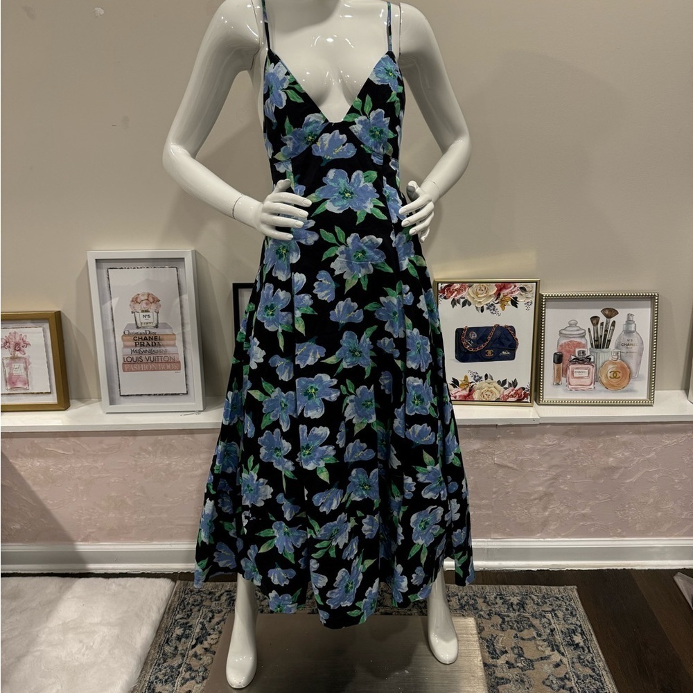 Free People
Finer Things Printed Midi Dress
SKU 9902114
$128.00 - Picture 5 of 7